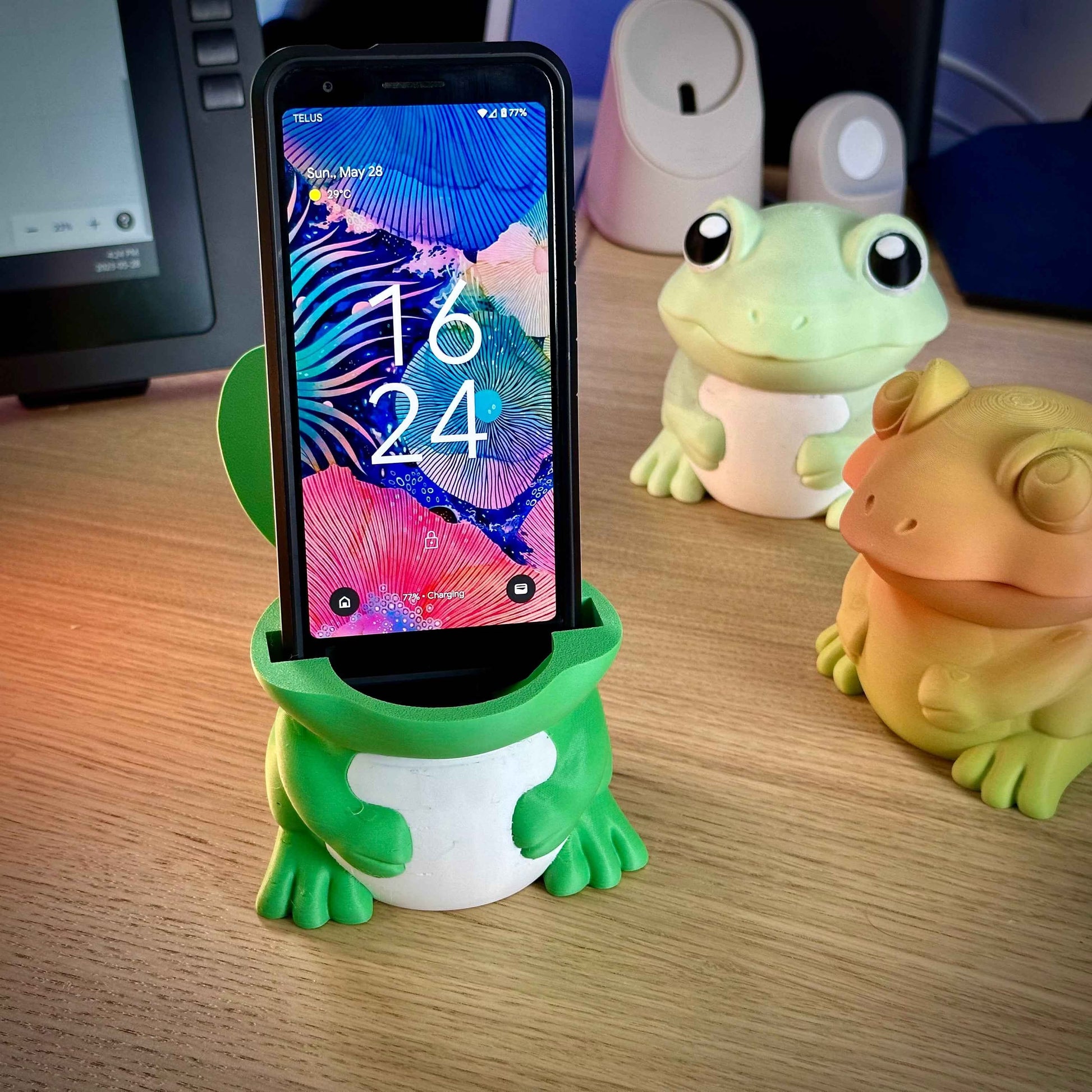 Frog Cable Holder - Single Colour for Tangle-Free Organization