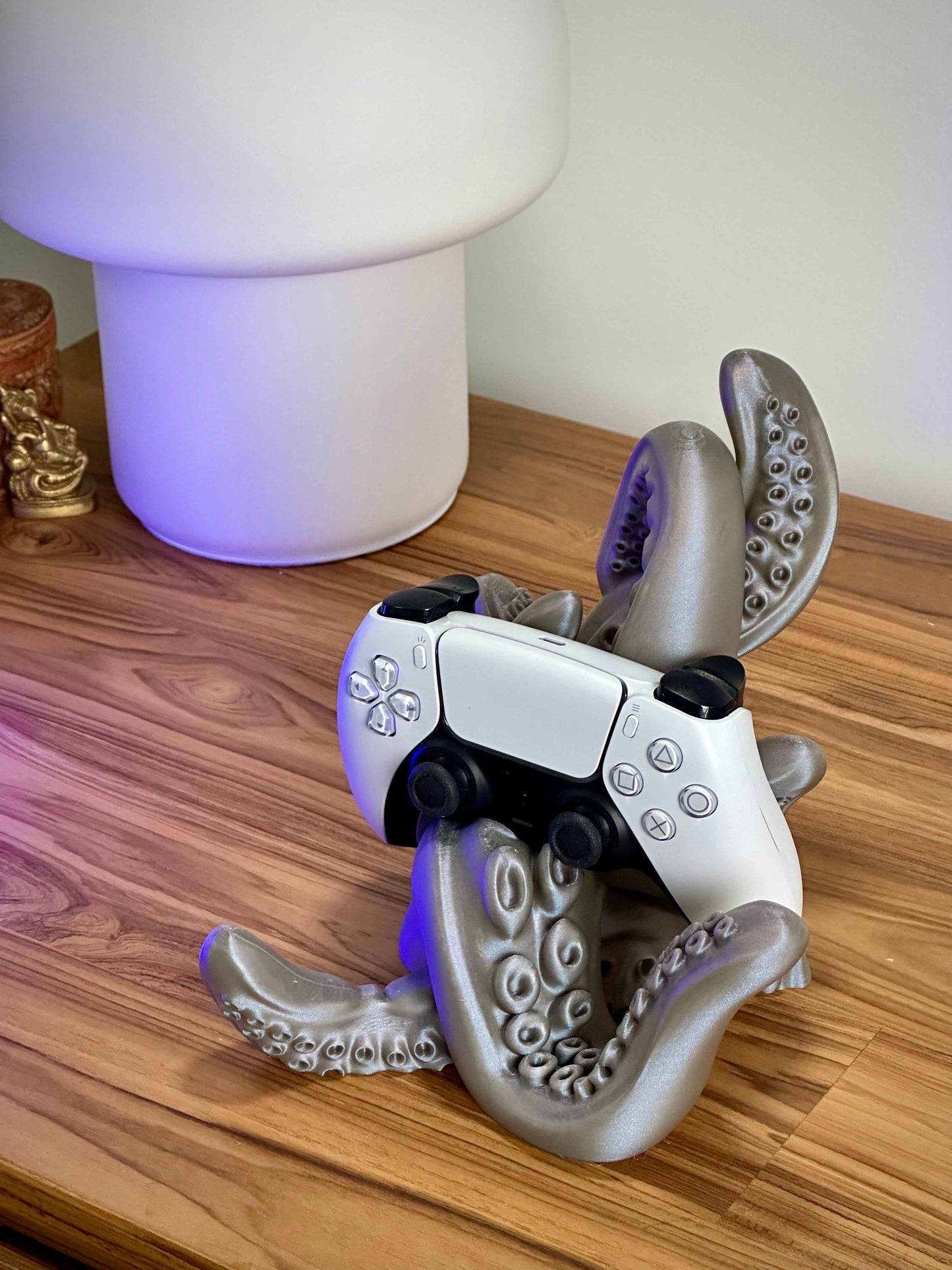 Tentacle Controller Stand for Ultimate Gaming Experience
