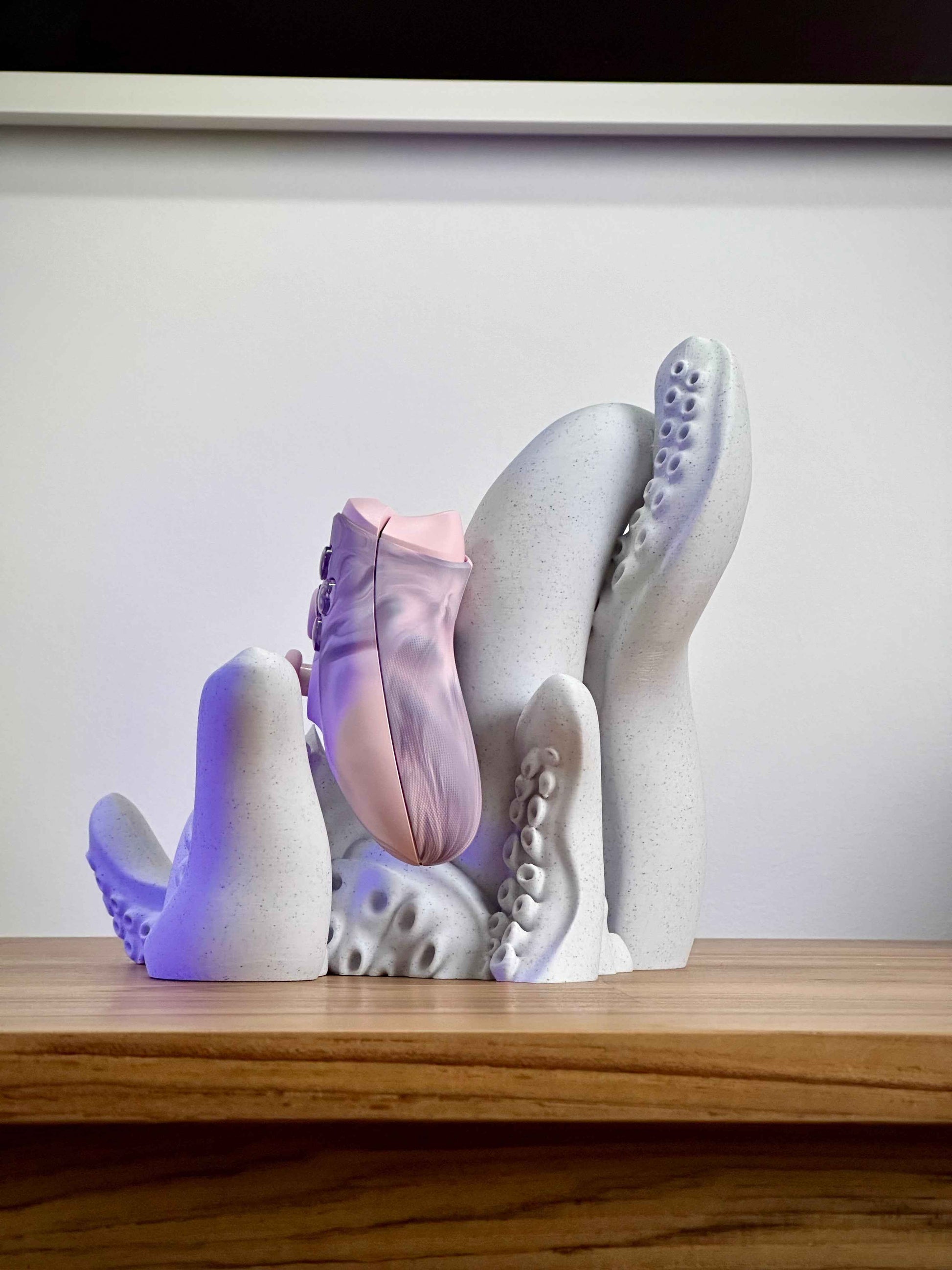 Tentacle Controller Stand for Ultimate Gaming Experience