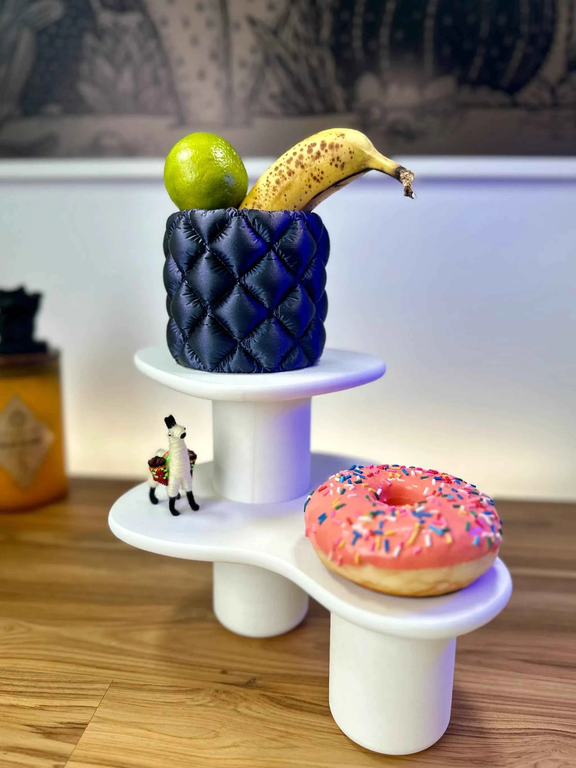 Air Hugger Pencil Holder for Stylish Desk Organization