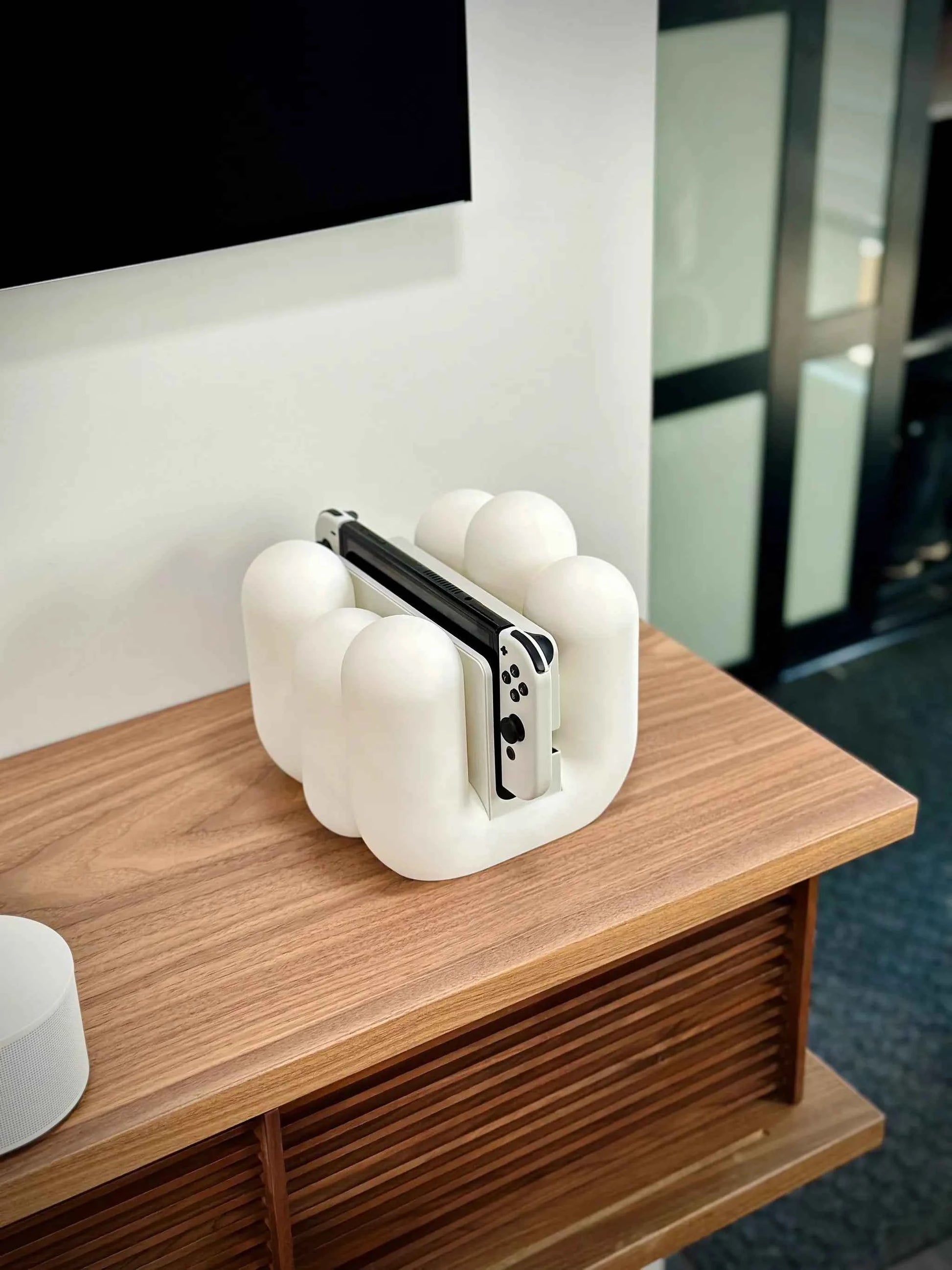 Switch Capsule Dock for Nintendo Switch OLED & Classic - Ultimate Gaming Charging Station