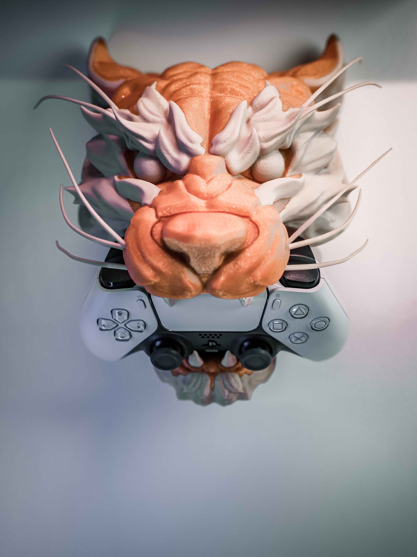 Tiger Gaming Controller Stand - The Ultimate Organizer for Your Gaming Gear